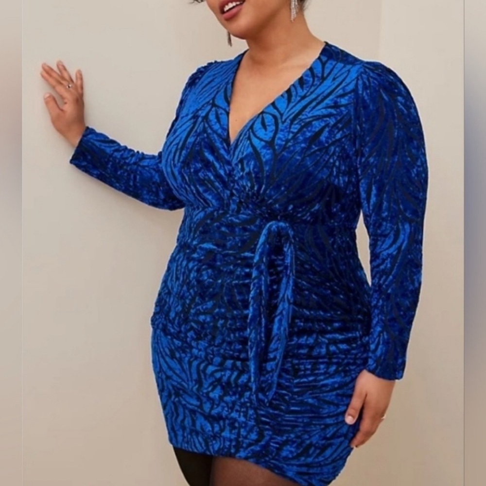 Torrid Royal Blue Velvet Long Sleeve Dress
